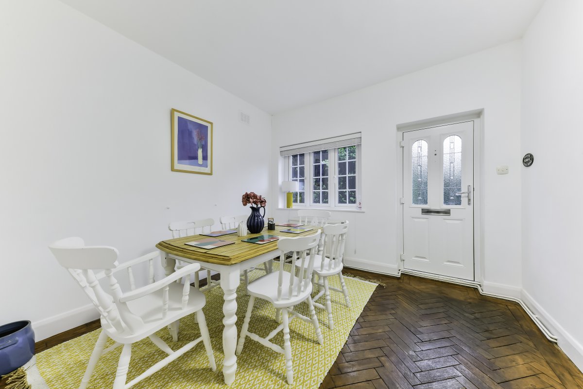 Kingswood Manor Special occasion house, Surrey